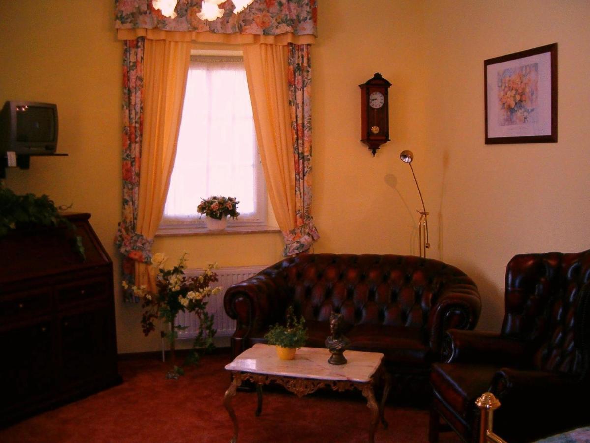 Landhotel Michaelishof Bergen  Rum bild